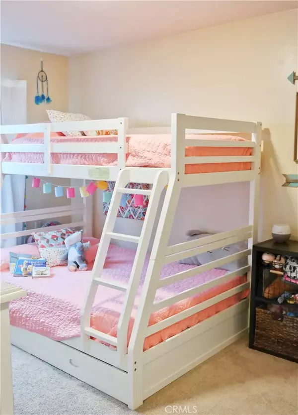 Lake Forest, CA 92630,24255 Verde Street