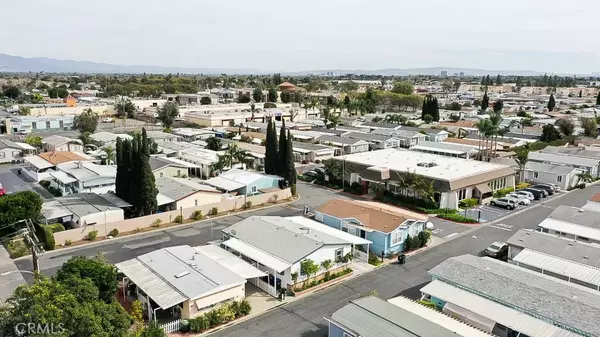 Santa Ana, CA 92703,4080 W 1st #102