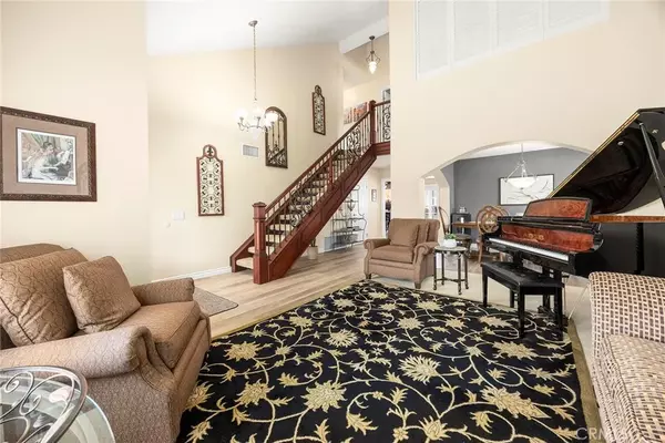 Placentia, CA 92870,337 Teton Circle