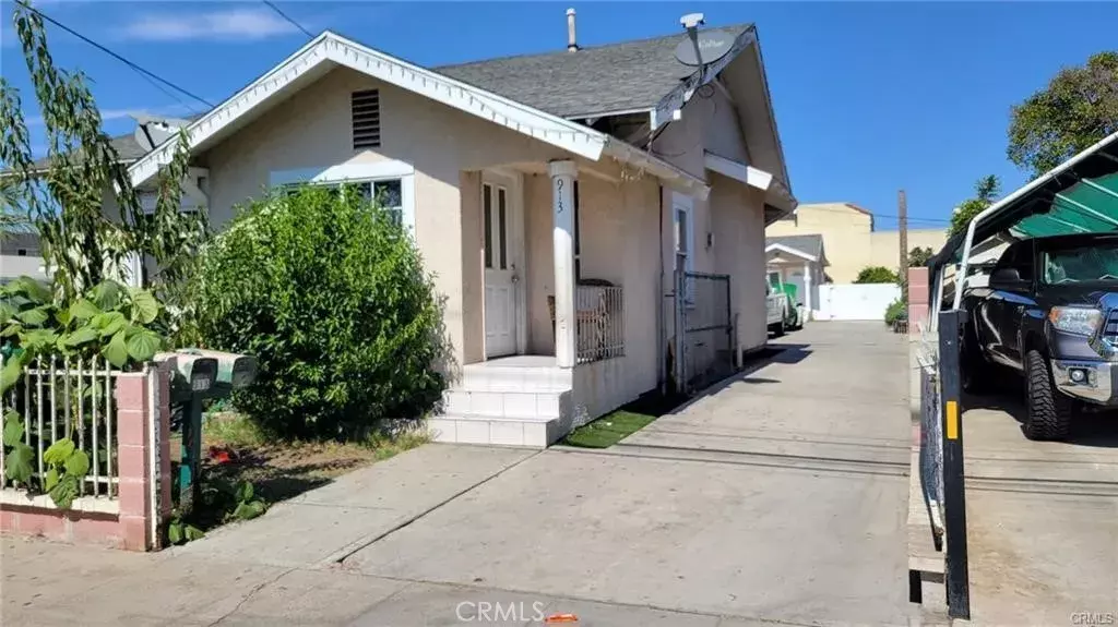 Santa Ana, CA 92703,913 W Bishop Street
