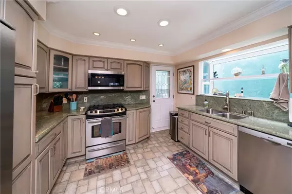 Sunset Beach, CA 90742,16775 15th Street #B