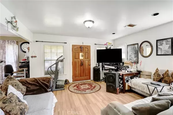 Whittier, CA 90602,7949 Washington Avenue