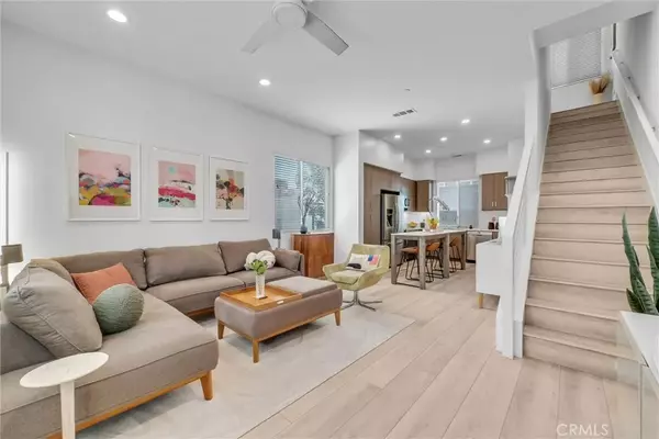 200 Alamo Court, Long Beach, CA 90802