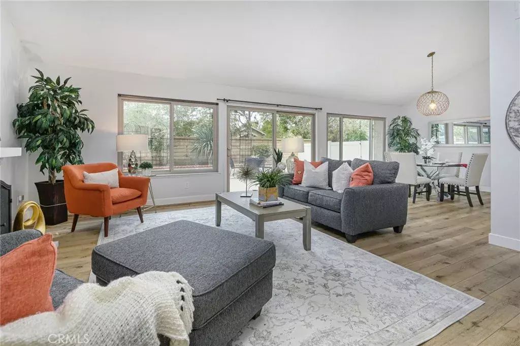 Yorba Linda, CA 92887,5295 VIA DEL JINETE