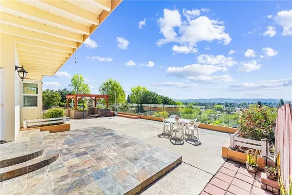 La Habra Heights, CA 90631,1466 Recado Road