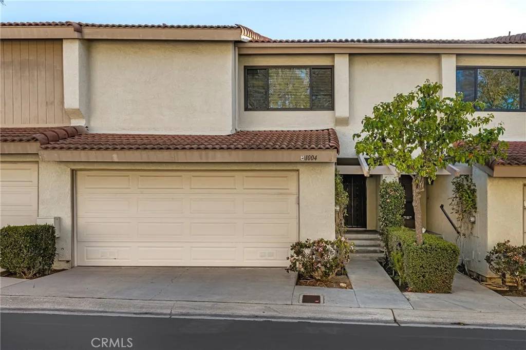 Fullerton, CA 92833,1004 Whitewater Drive #101