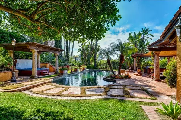 La Habra Heights, CA 90631,2190 Choral Drive