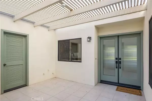 Palm Springs, CA 92264,1910 Grand Bahama Drive East