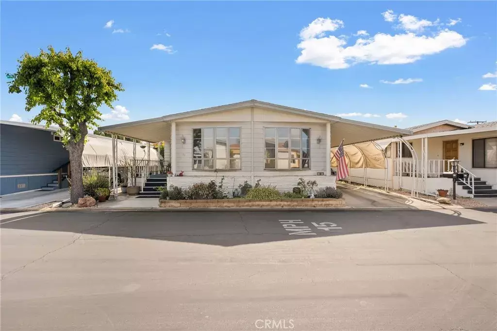 Lake Forest, CA 92630,24701 Raymond #34