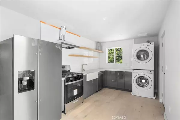 Los Angeles, CA 90032,5150 Ithaca Avenue