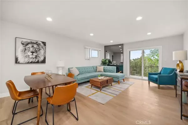 1349 Shadow Lane #218, Fullerton, CA 92831
