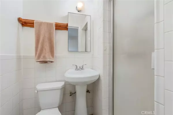 Santa Ana, CA 92703,4822 W Oakfield Avenue