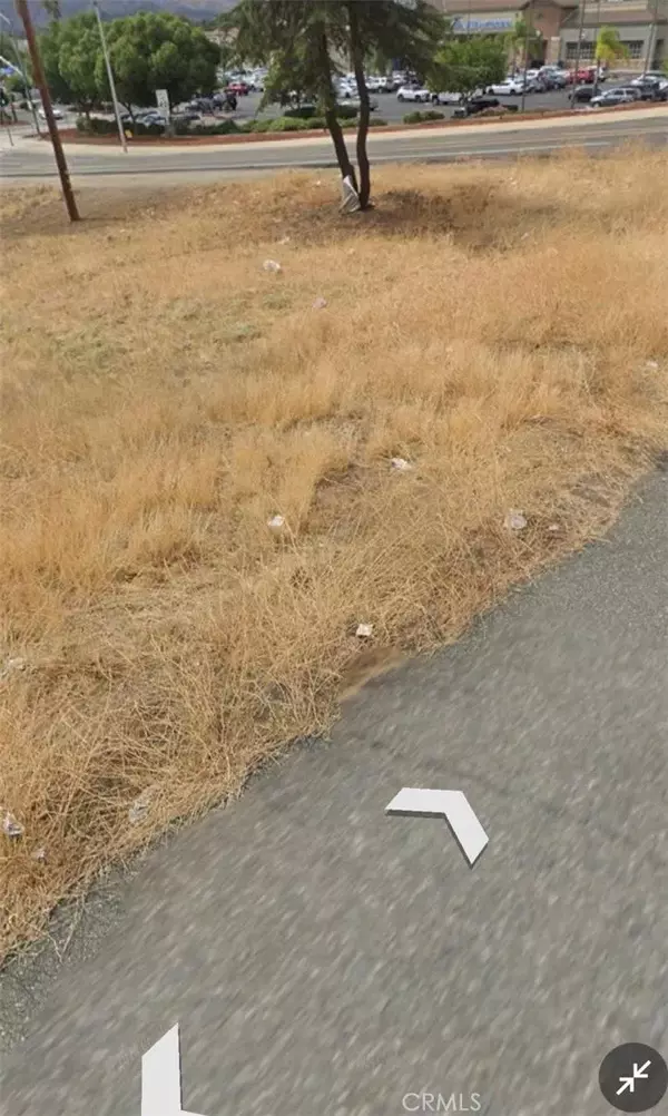 Lake Elsinore, CA 92530,0 Riverside Dr.