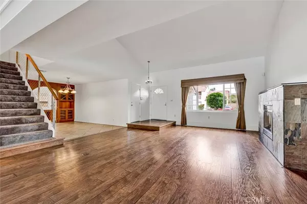 Irvine, CA 92620,25 Bennington