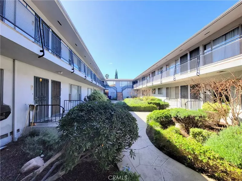 735 Cedar Avenue #6, Long Beach, CA 90813