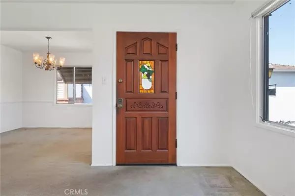 Lakewood, CA 90712,2516 Dashwood Street