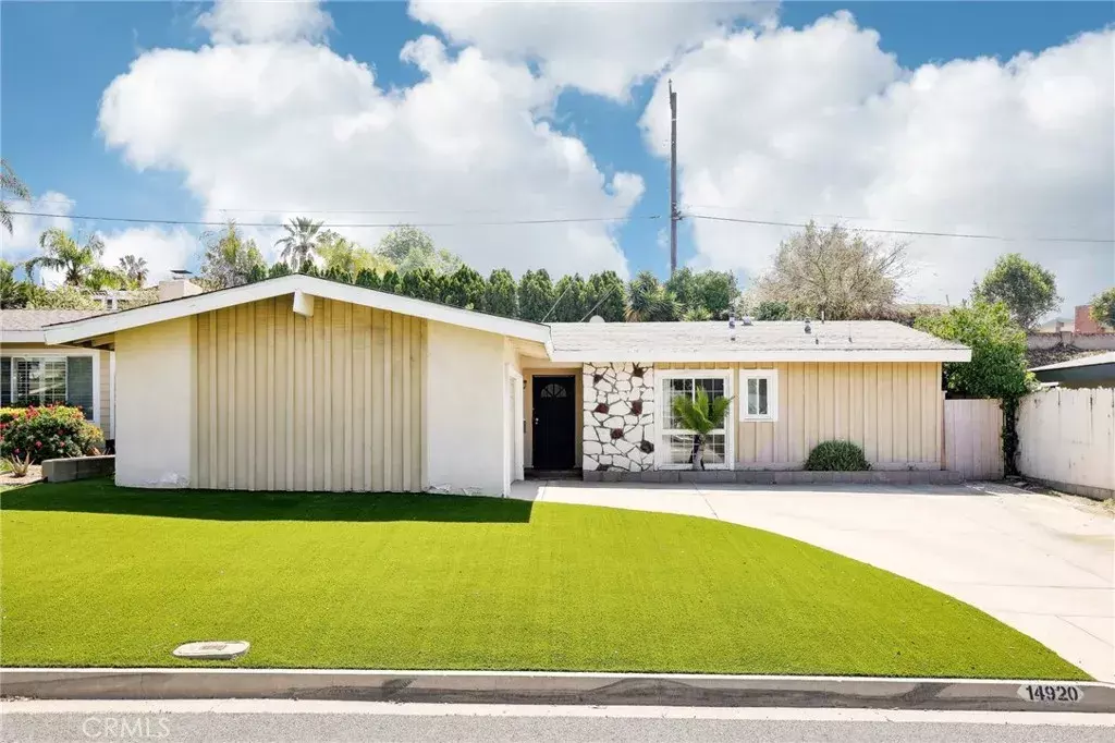 La Mirada, CA 90638,14920 Badlona Drive