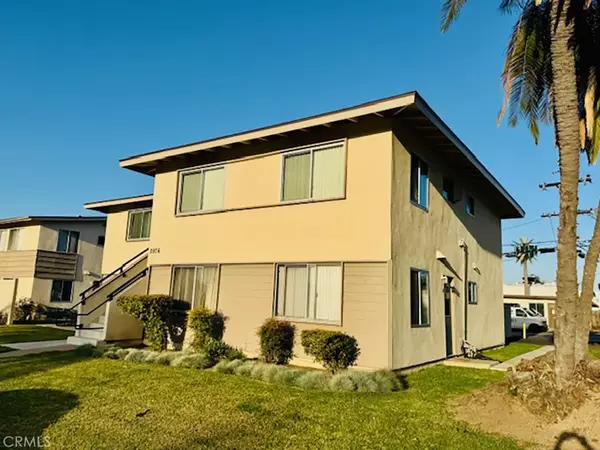 Costa Mesa, CA 92626,2976 Royal Palm Drive