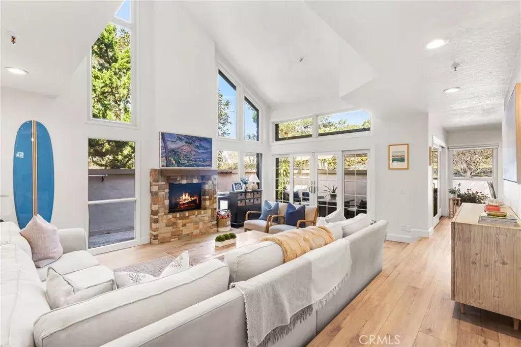 Newport Beach, CA 92660,42 Sea Island Drive