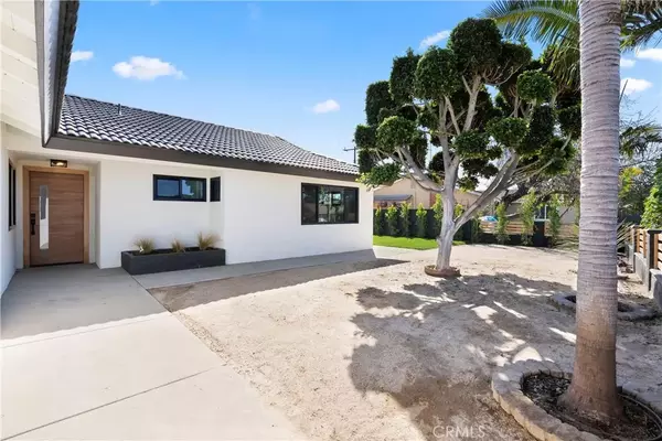 Santa Ana, CA 92704,2321 S Rene Drive