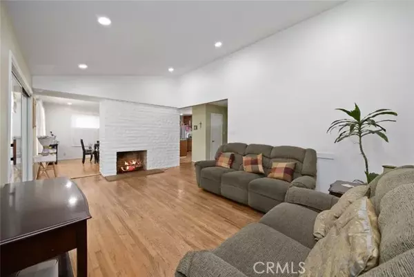 Garden Grove, CA 92840,11472 True Way