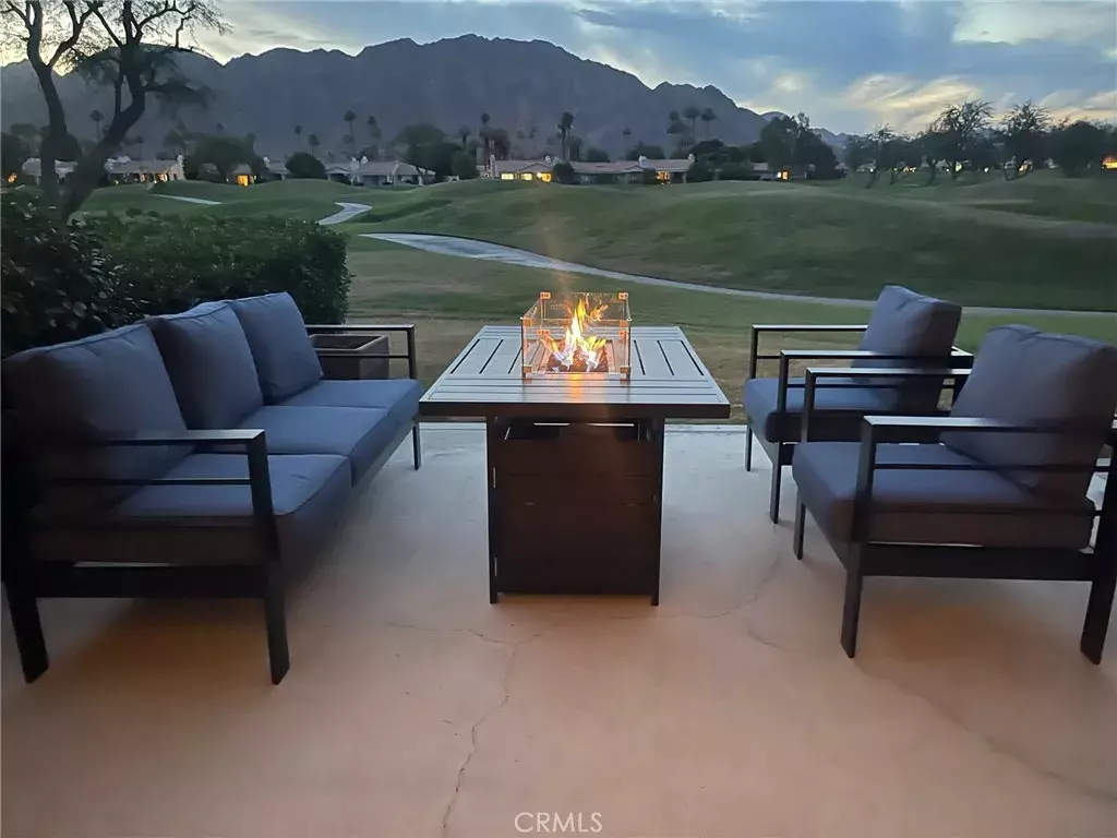 La Quinta, CA 92553,54873 Southern Hills