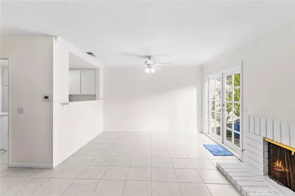 Huntington Beach, CA 92646,8271 Cherrywood Circle