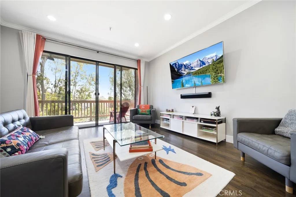 62 Sea Island Drive, Newport Beach, CA 92660