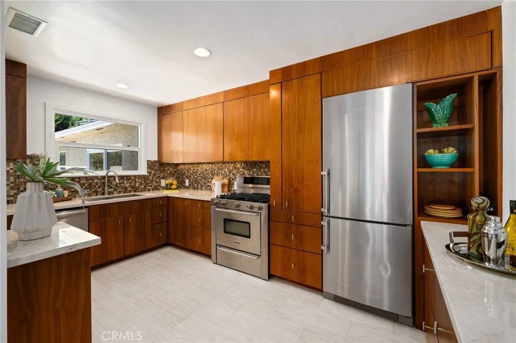Long Beach, CA 90808,5135 E Peabody Street