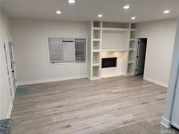 Orange, CA 92865,2395 N Waterberry Street