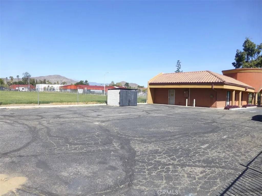 Jurupa Valley, CA 92509,5754 Tilton