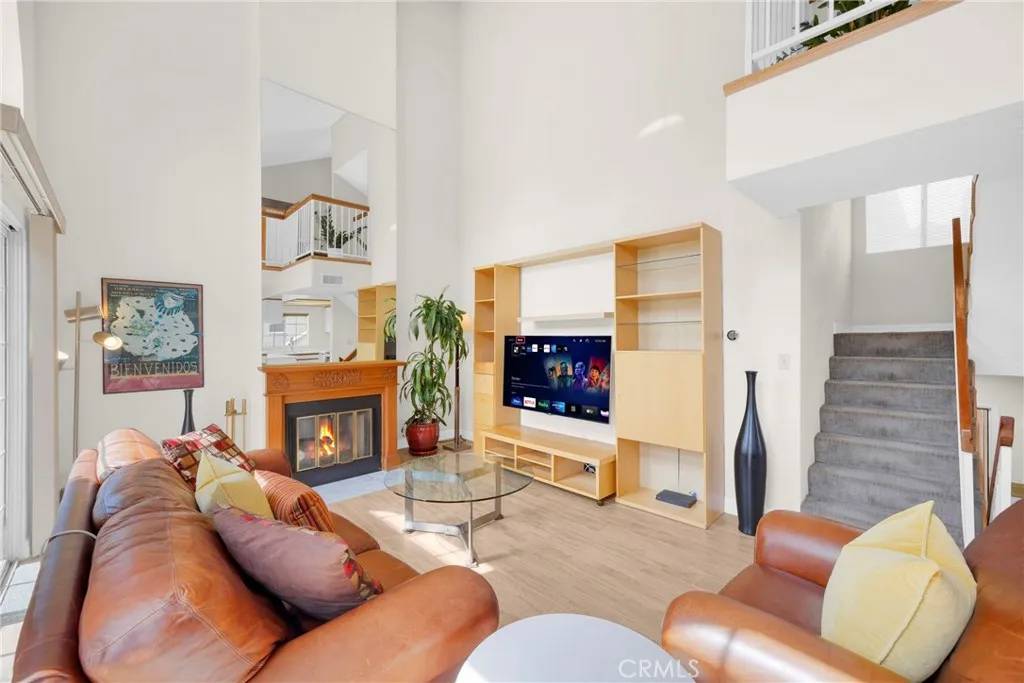 871 Lucerne #1, Los Angeles, CA 90005
