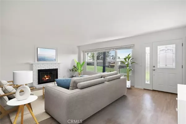 Huntington Beach, CA 92649,16912 Canyon Lane