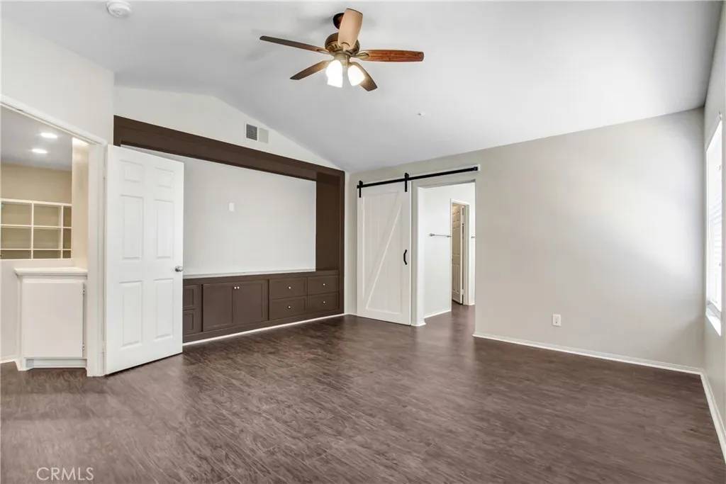 Fontana, CA 92336,7184 Almeria Avenue