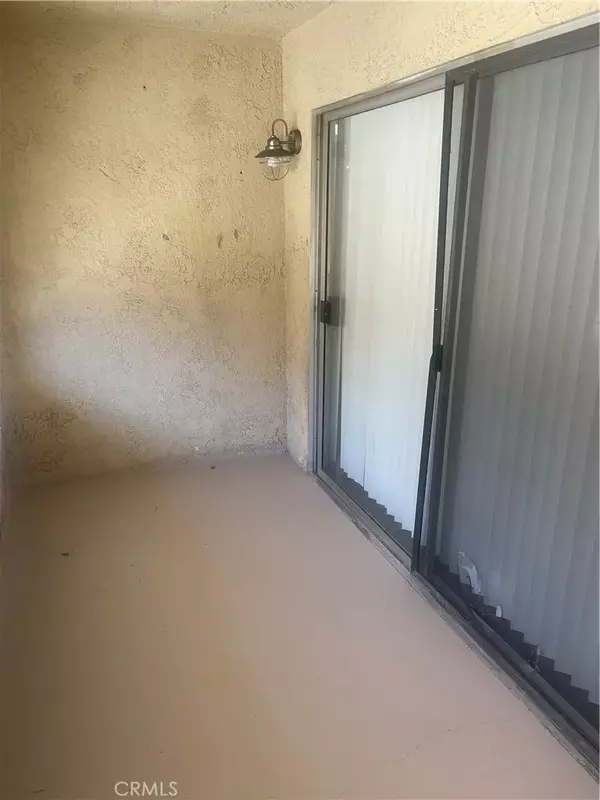 Santa Ana, CA 92701,408 E Civic Center Drive #204