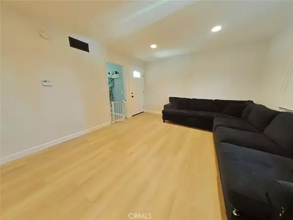 La Habra, CA 90631,901 Las Lomas Drive #84