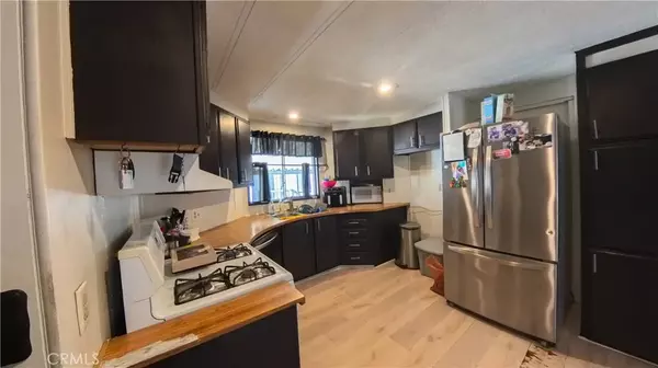 Cypress, CA 90630,9080 Bloomfield #212