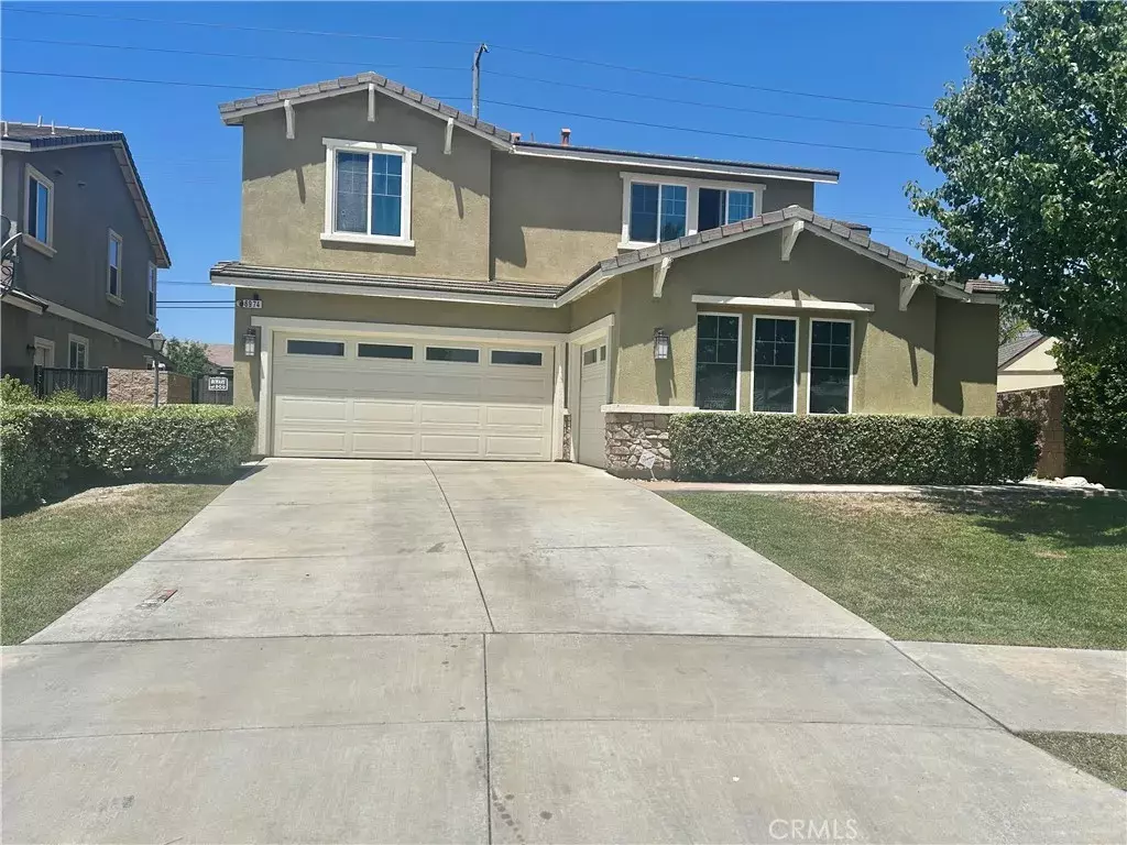 Fontana, CA 92336,6974 Canterra Way