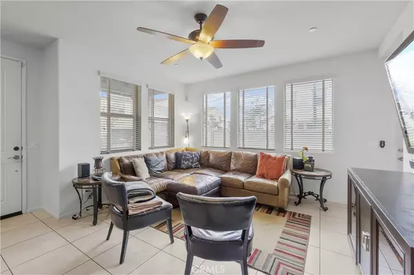 Santa Ana, CA 92703,4250 W 5th Street