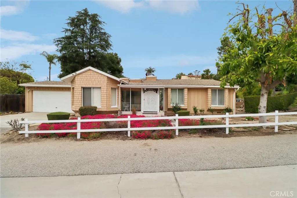 3360 S Hacienda Boulevard, Hacienda Heights, CA 91745