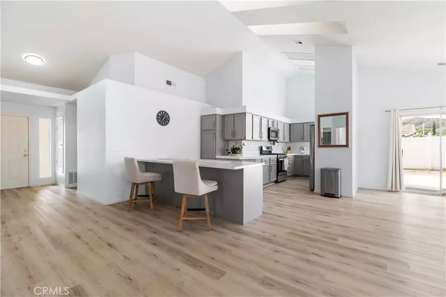 2160 Mariposa Court, San Jacinto, CA 92583