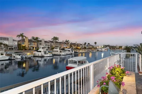 Long Beach, CA 90803,354 Salta Verde Point