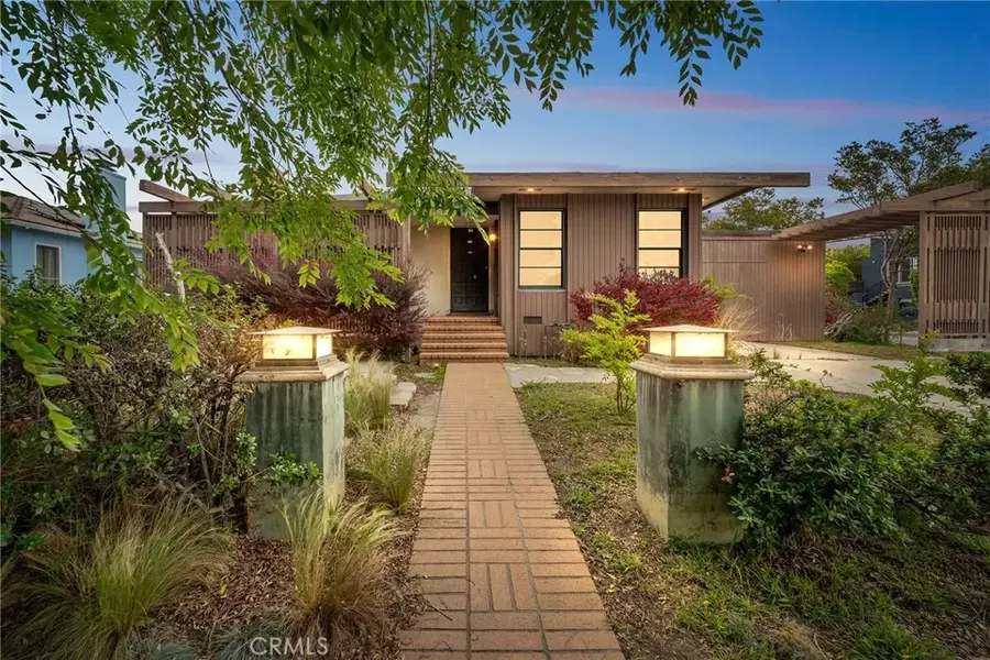 4268 Mentone Avenue, Culver City, CA 90232