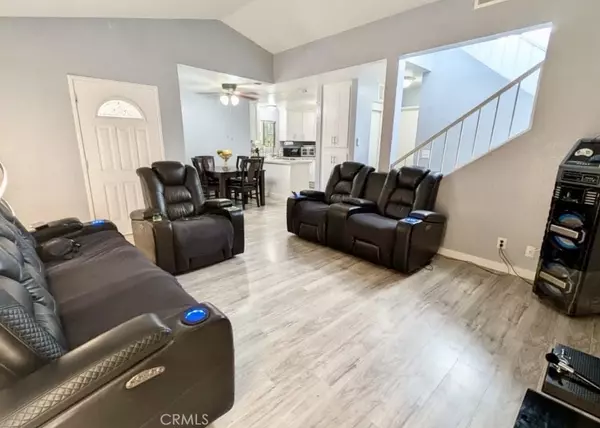 Santa Ana, CA 92703,1725 W 3rd Street #1