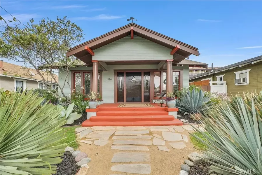 524 Walnut Avenue, Long Beach, CA 90802