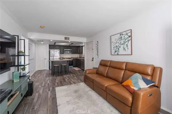Long Beach, CA 90815,3424 Hathaway Avenue #213