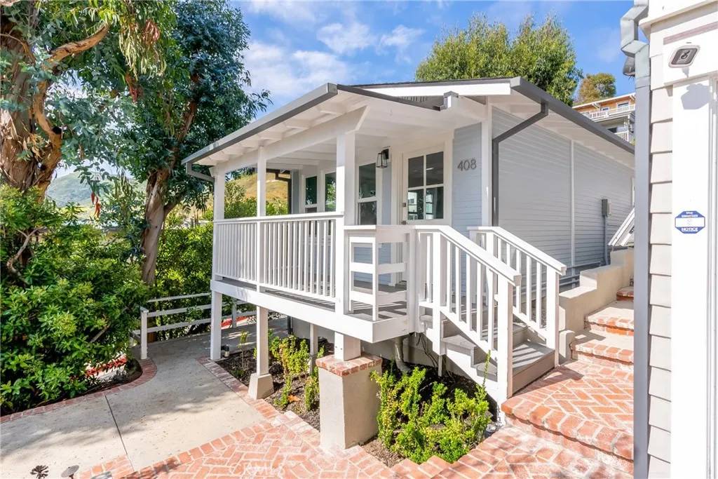 410 3rd St, Laguna Beach, CA 92651