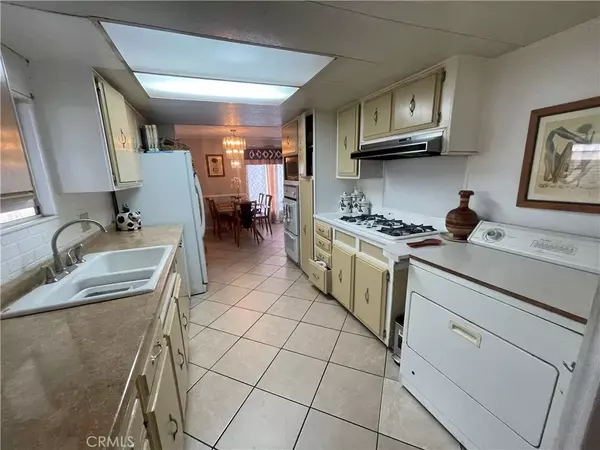 Garden Grove, CA 92840,12861 West #104