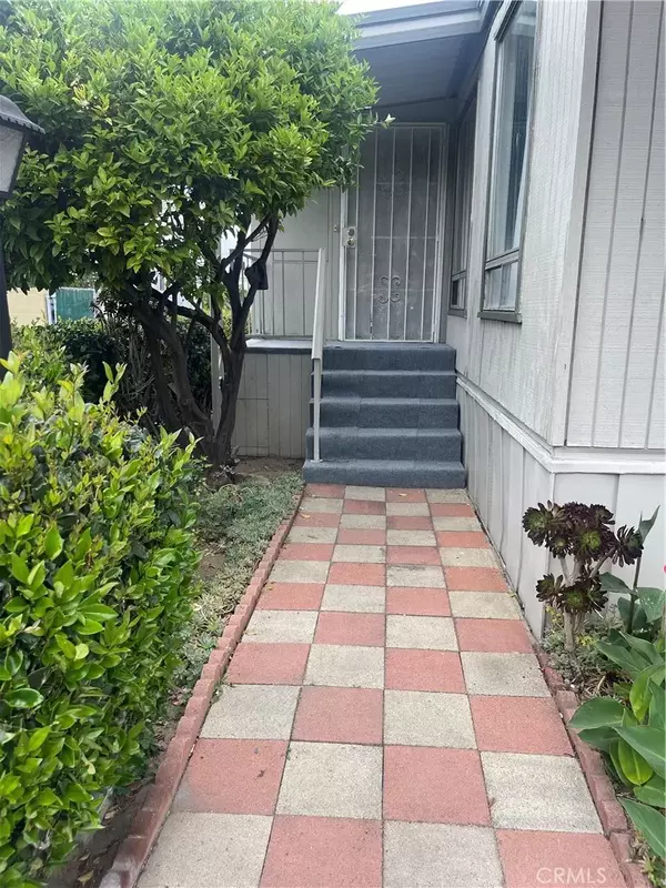 Garden Grove, CA 92840,12861 West #104