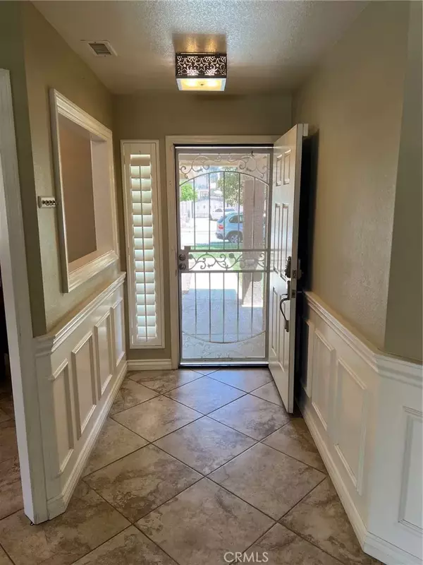 San Jacinto, CA 92583,2368 Calona Place